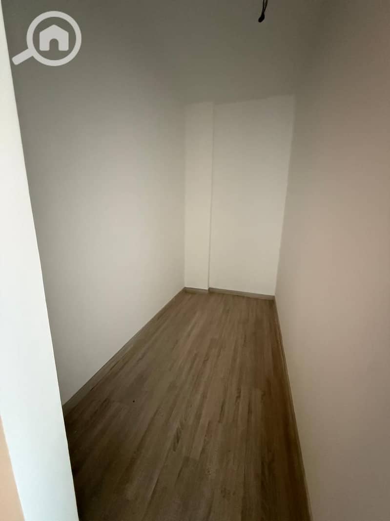 2 WhatsApp Image 2026-01-15 at 4.57. 41 PM. jpeg