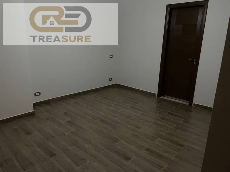 4 WhatsApp Image 2026-01-15 at 1.27. 08 PM (1). jpeg