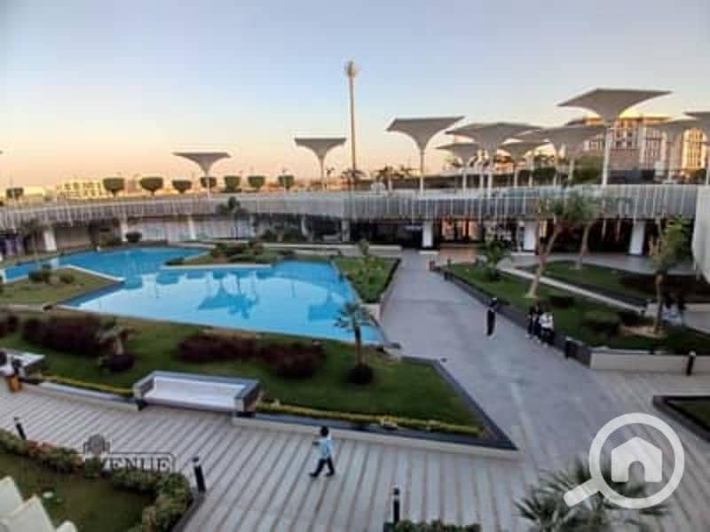 6 159433982-400x300. jpg