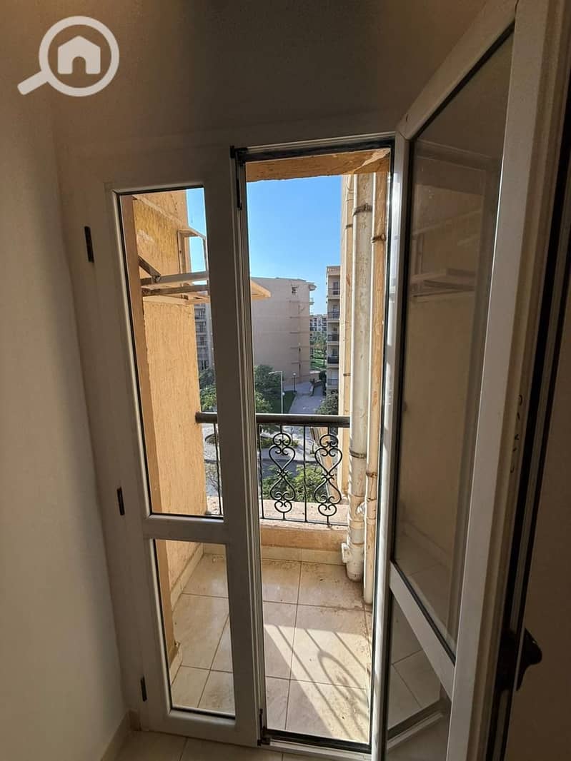 13 e2247815-50e1-4e38-867a-f9328a3dfbef. jpeg