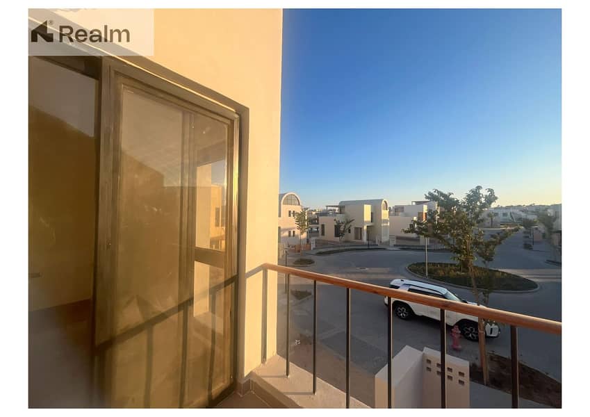 5 RIA - TWINHOUSE _page-0007. jpg