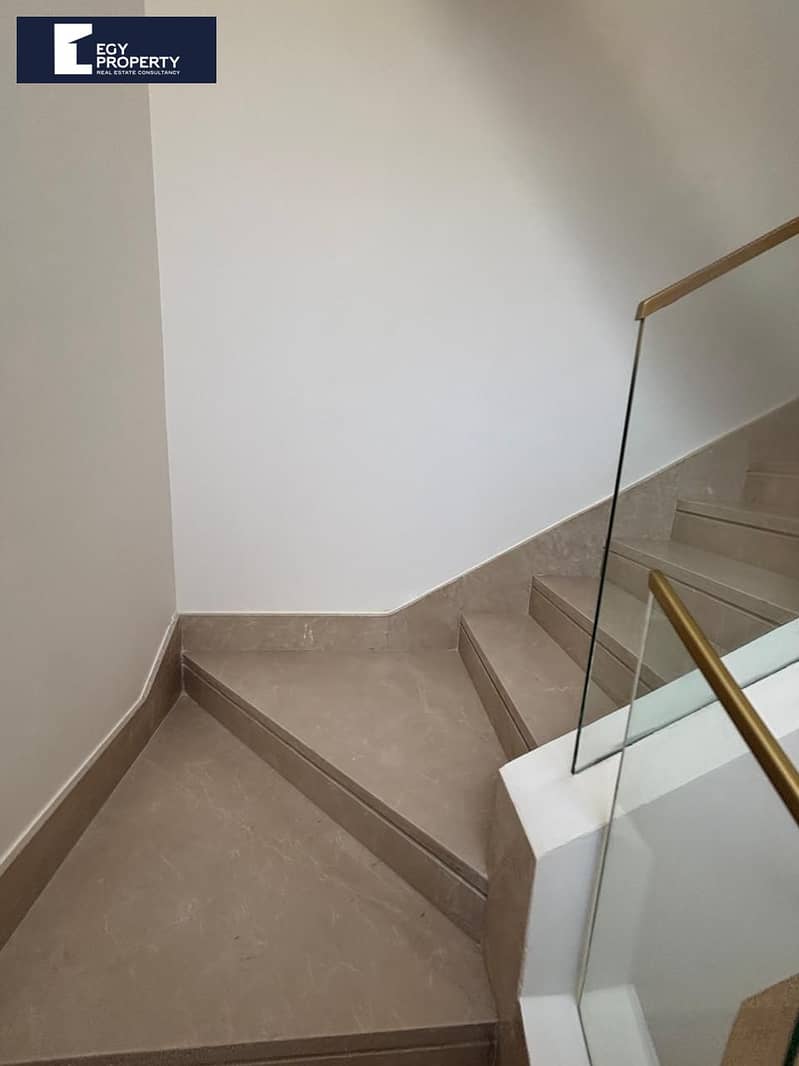 5 _files_79d5eb63-b529-41a7-aae7-e530fc71c58f. jpg