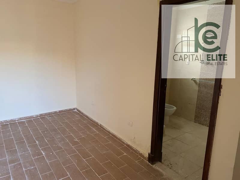 12 a0ba8fe3-bb62-4933-a3b0-8ec2b88ba0fa. jpg