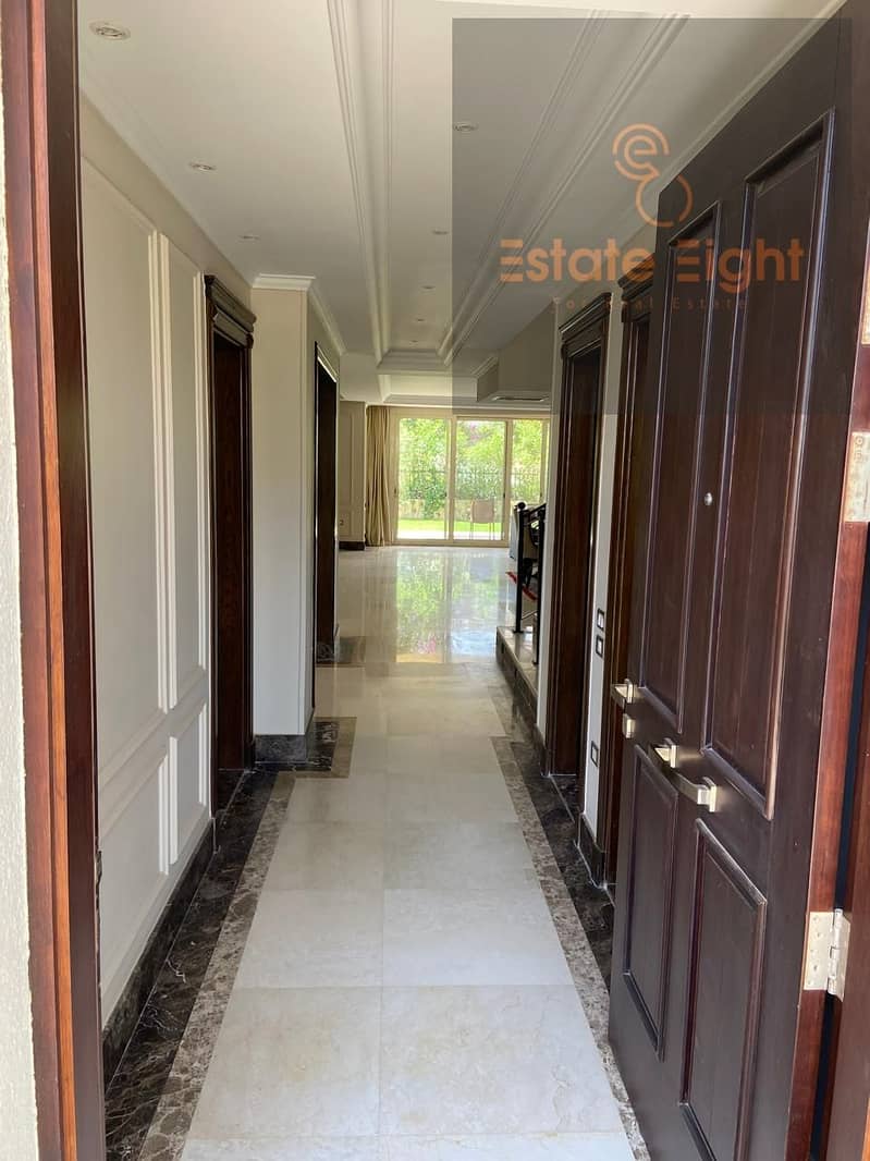 12 6cfdd455-bf7e-4f77-8e8b-6a08d80908e8. jpg