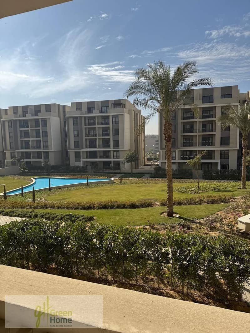 10 16f4aba7-174d-4f12-8b8f-37006317285a. jpg