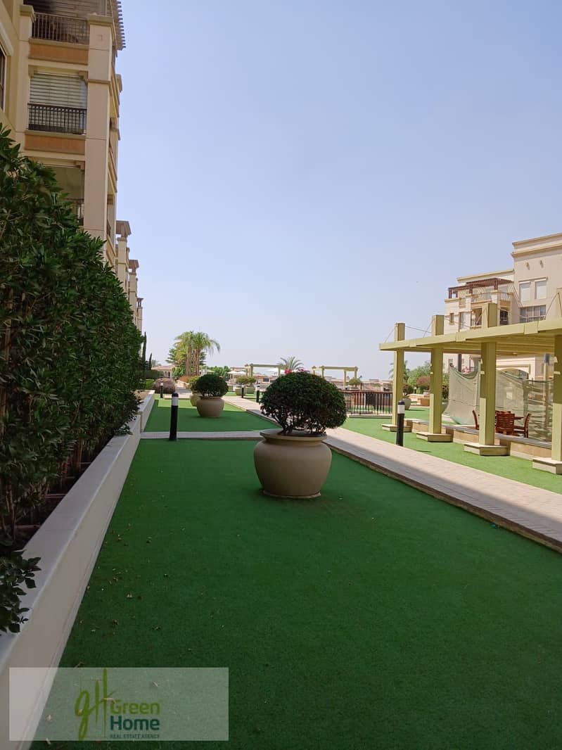 9 0147581f-17d6-470b-94c2-0a0a94f73dc8. jpg