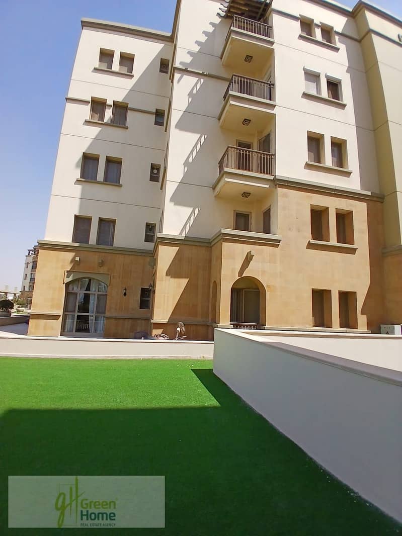 10 ee188d4e-135a-4451-b347-bfd77de73f85. jpg