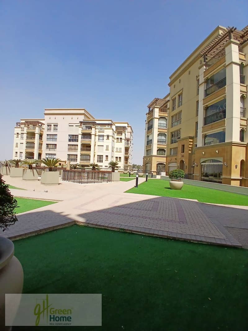 11 439c9528-4772-4083-8ff5-2b3f9bb40b0d. jpg