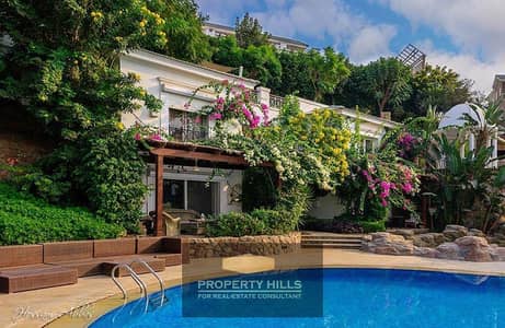 5 Bedroom Villa for Sale in 6th of October, Giza - 1ec7fc8e-c150-4504-9e4f-32599b1b7130. jpg