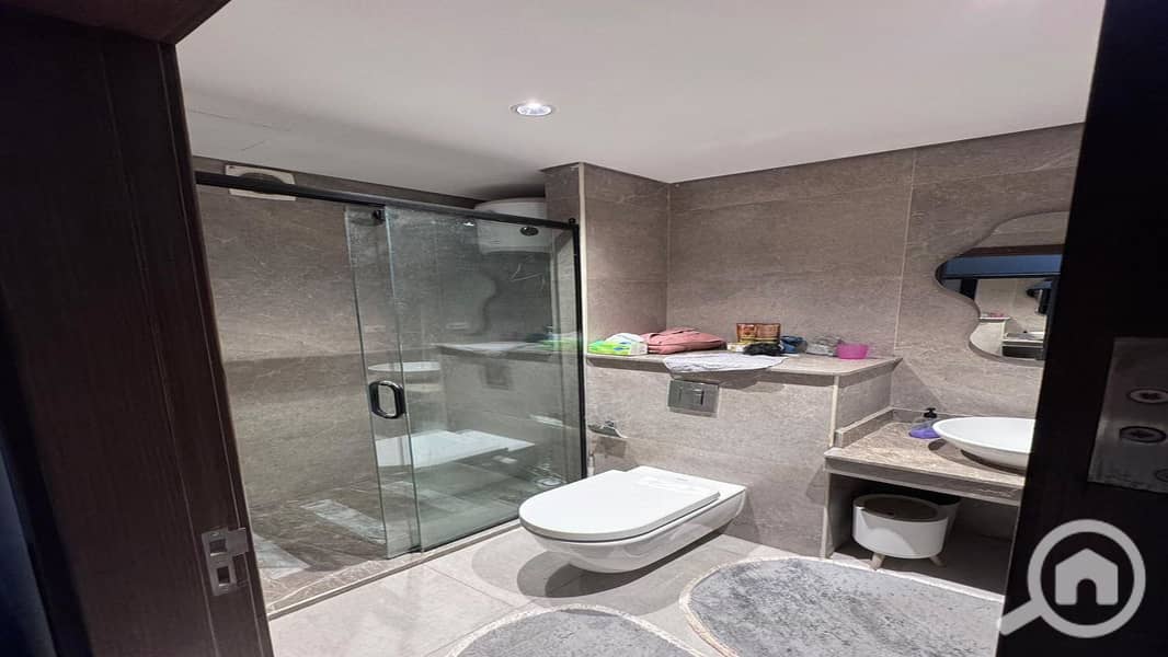 3 WhatsApp Image 2025-12-30 at 11.00. 55 PM_1920x1080. jpg