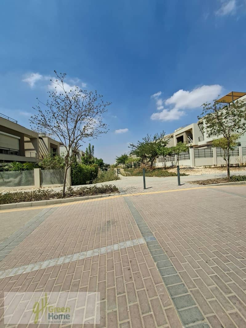 11 WhatsApp Image 2026-01-04 at 22.52. 03. jpeg