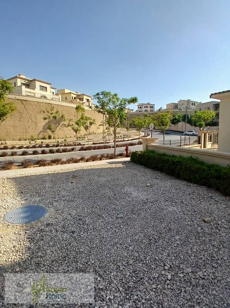 2 63591692-e272-4140-b149-2aab130d4d50. jpg