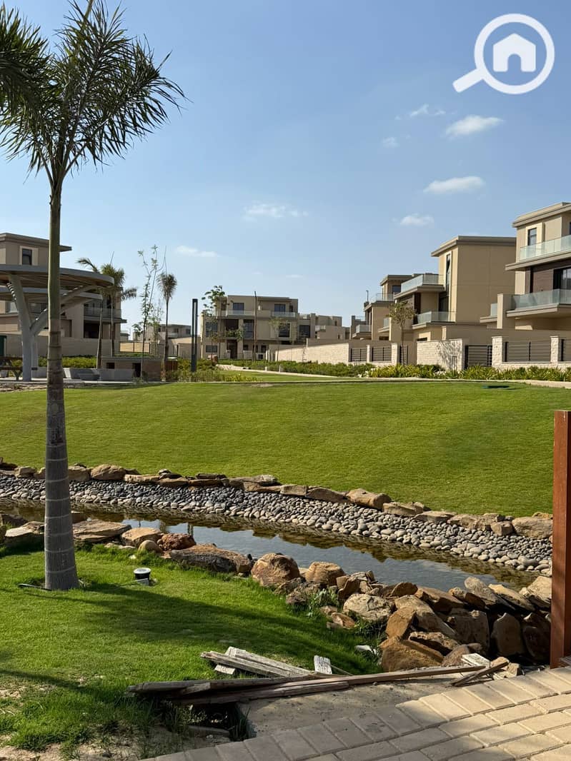 8 979fcbdb-c838-4e44-b812-4c7bb59f841b. jpeg