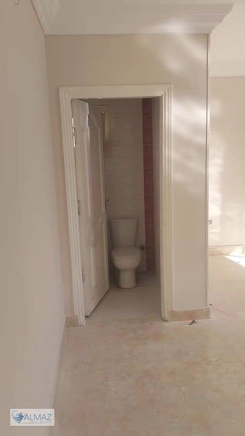 8 WhatsApp Video 2026-01-15 at 1.43. 25 PM - frame at 0m16s. jpg