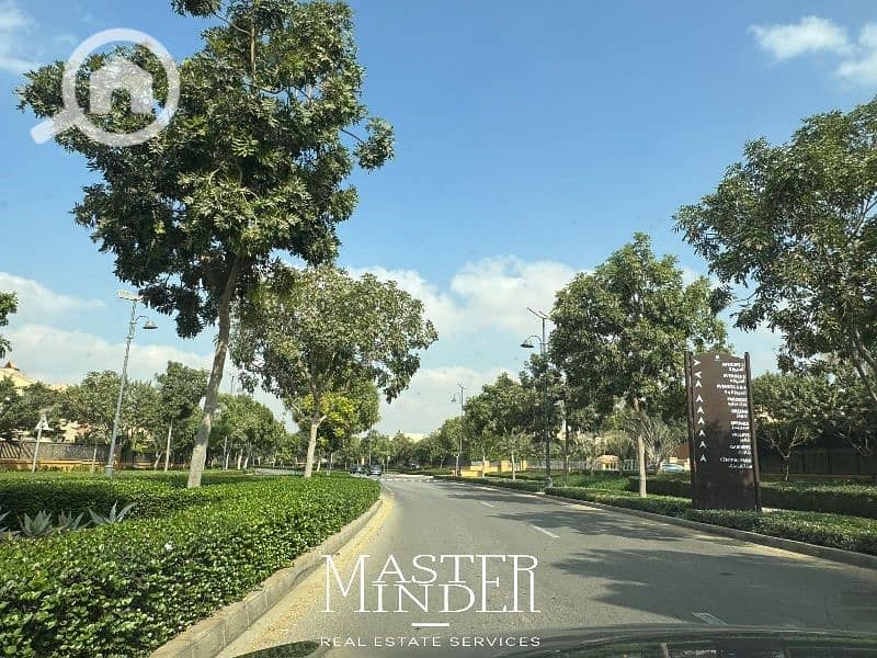 10 WhatsApp Image 2025-11-11 at 14.17. 19 (3). jpg