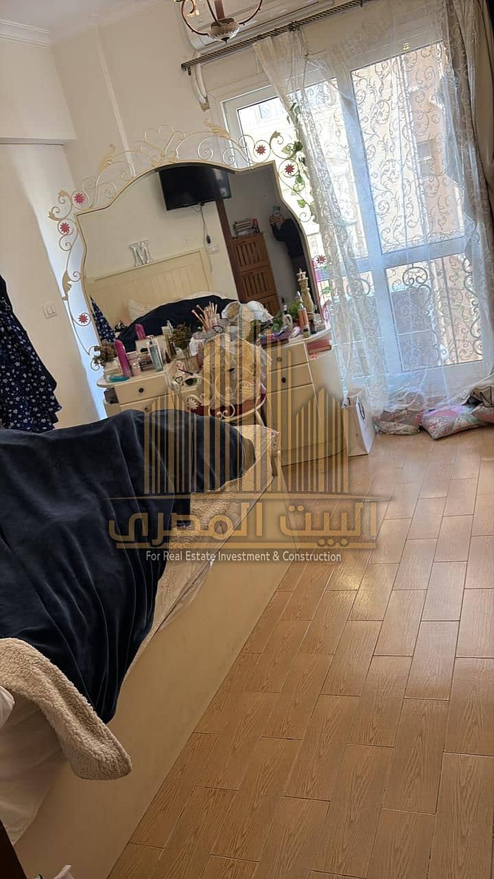 8 f6bea5ff-bcd5-4354-bda5-4edc96234b73. jpg