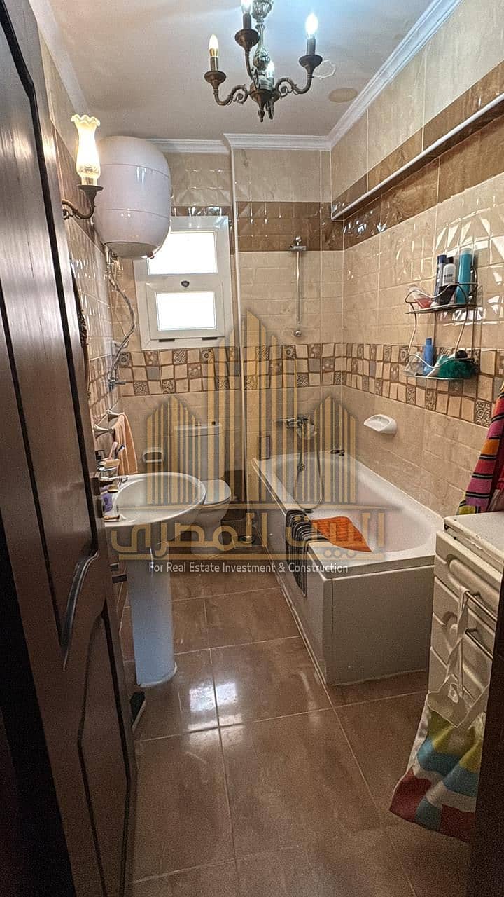 10 1d824628-e0ee-4a6c-bf55-1d38ec03cded. jpg