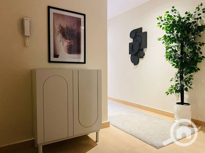 5 8b6b385b-1833-4bf1-a3bd-7aa2077c1f00. jpg