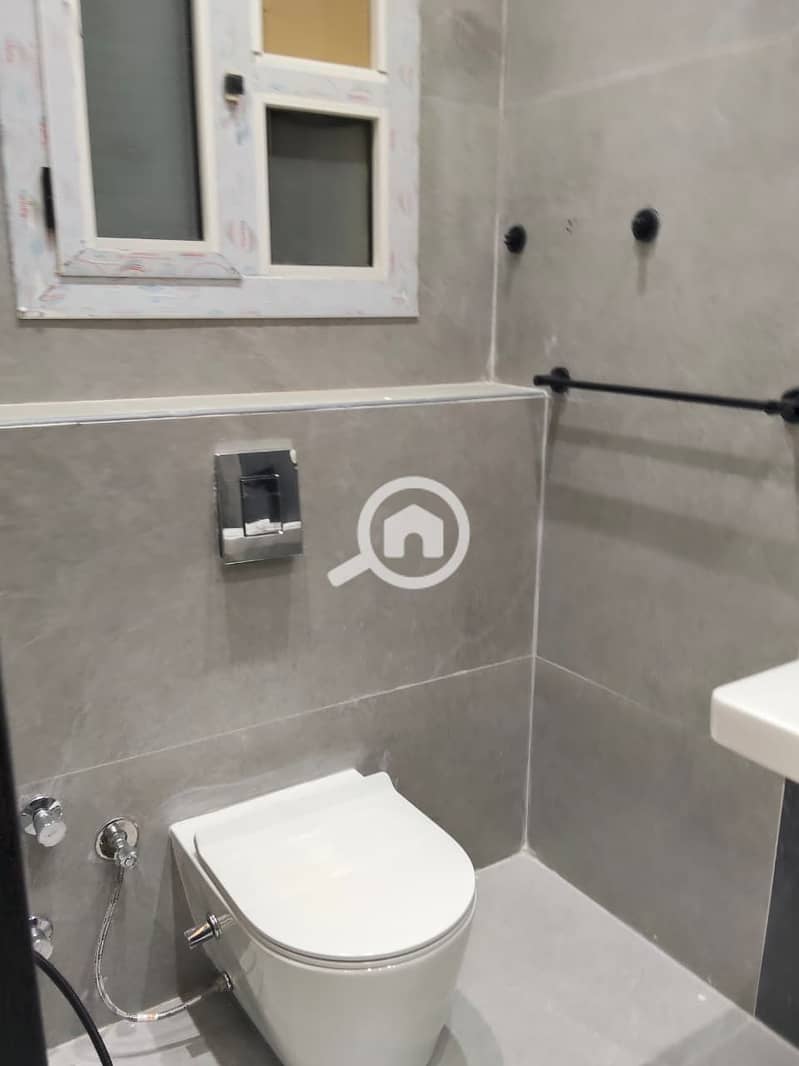 10 c003effd-800d-49f5-a526-efe2e85fbe4e. jpg