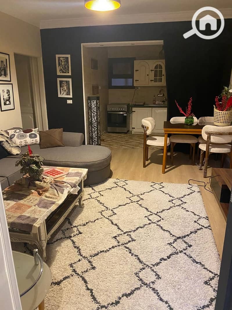 7 70fa8254-8643-4341-bc3b-a3debd544fd9. jpg