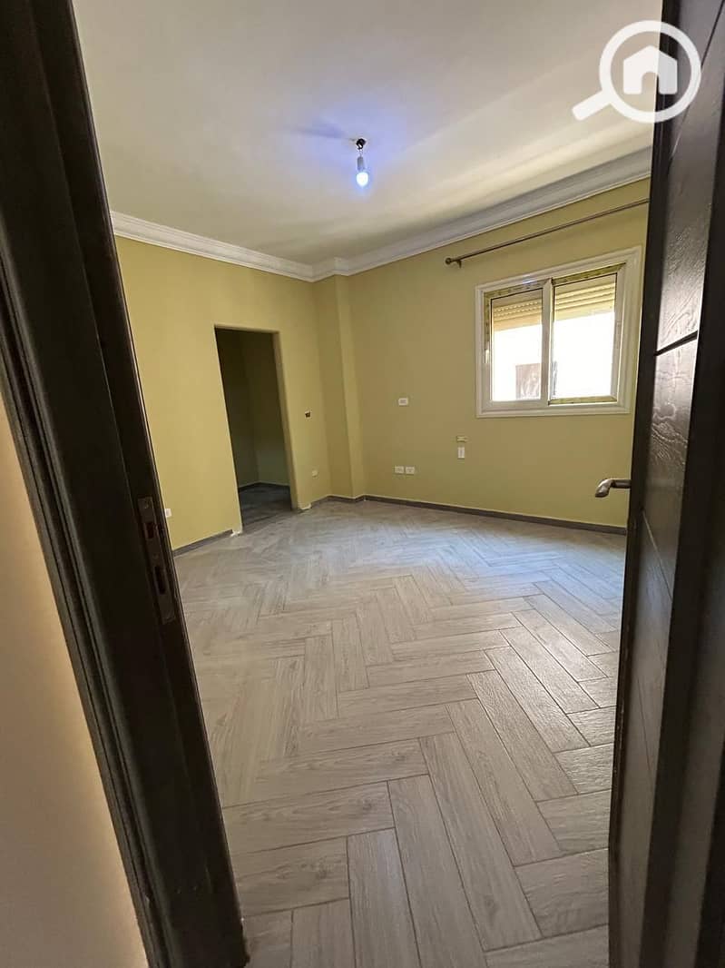 17 a0752329-50f4-4ecf-a5d5-4c78de1ebd30. jpg