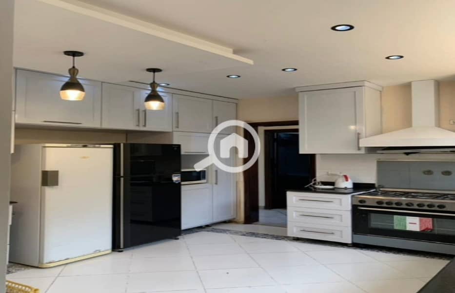 14 5dca7ffd-c855-418a-93aa-a8e01b6effd8. jpg