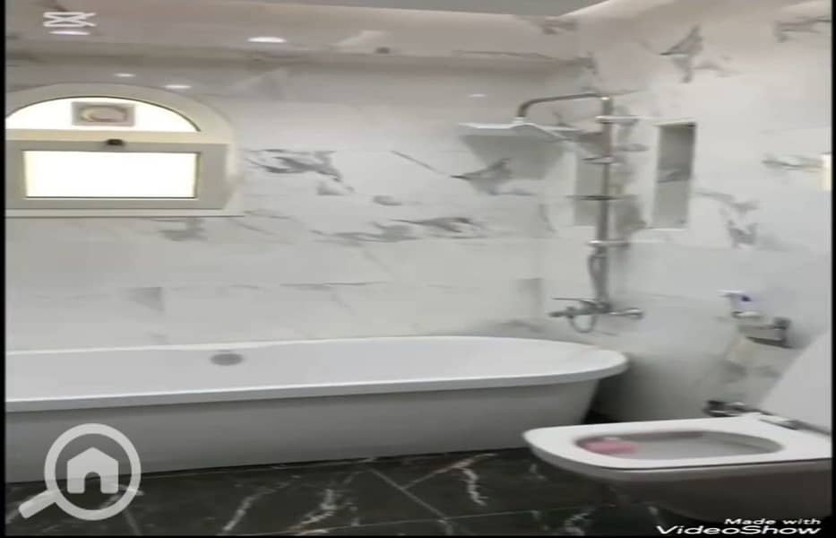 24 7d6b5b8e-5396-4481-a13f-10fd4edd6dd6. jpg