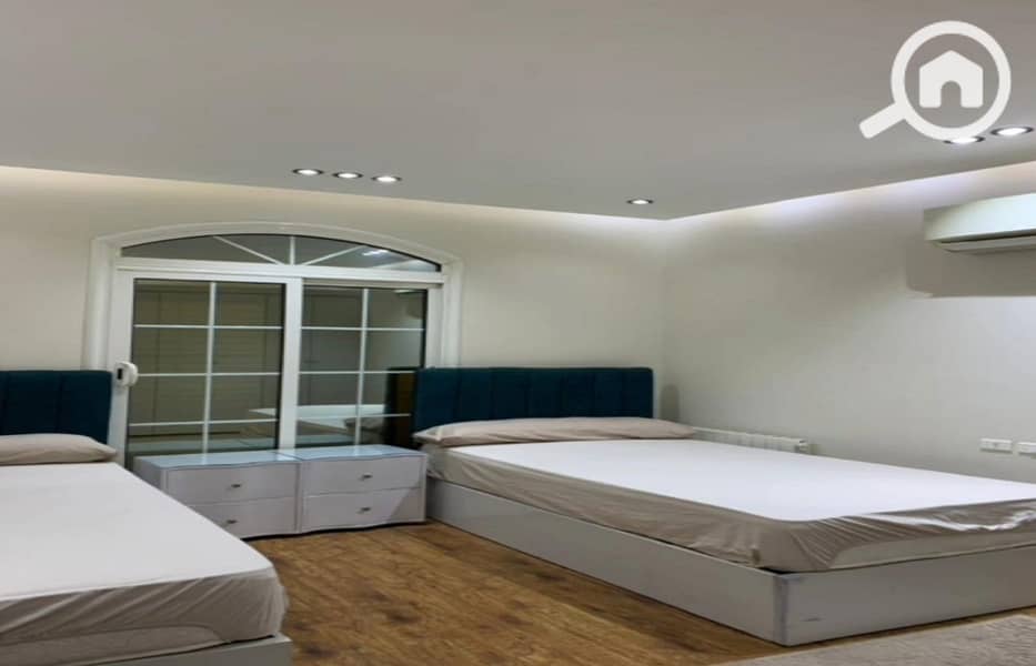 26 51da0a1f-4f2f-46dc-8c80-7cf1770efea1. jpg