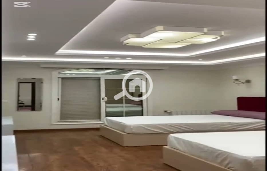 35 02291f11-18e2-4c5e-8136-ac22b84f61bc. jpg