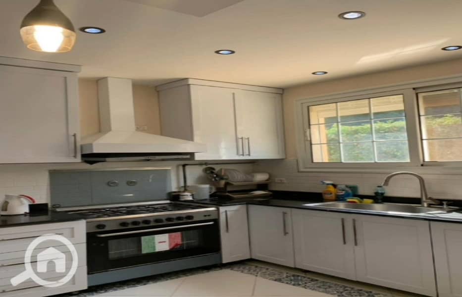 43 b2b7a911-1b73-468f-a0e0-c270fc18bfed. jpg