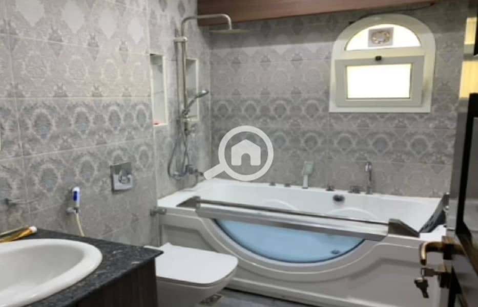 45 2437e339-f23a-4b5f-8468-6a03b32abf4f. jpg