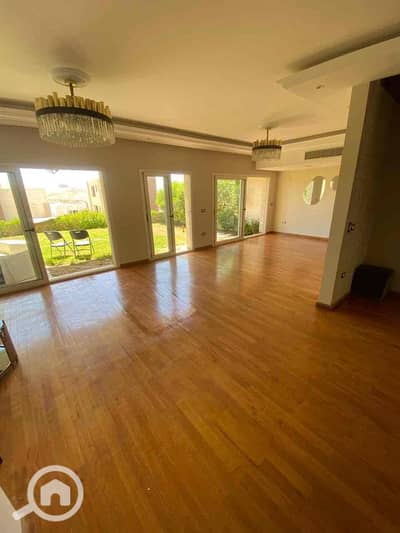 توين هاوس 4 غرف نوم للبيع في 6 أكتوبر، الجيزة - IMG_3001. jpg