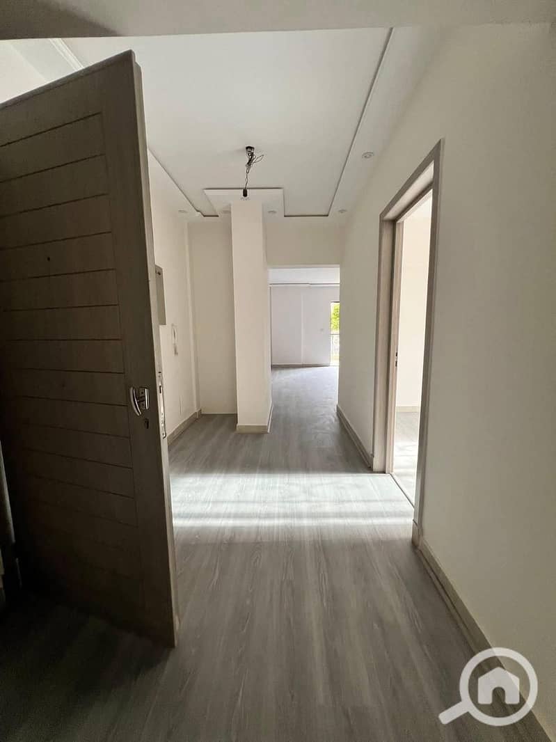 5 5b24bbed-33bf-40bd-a83a-b4efddf78f07. jpeg