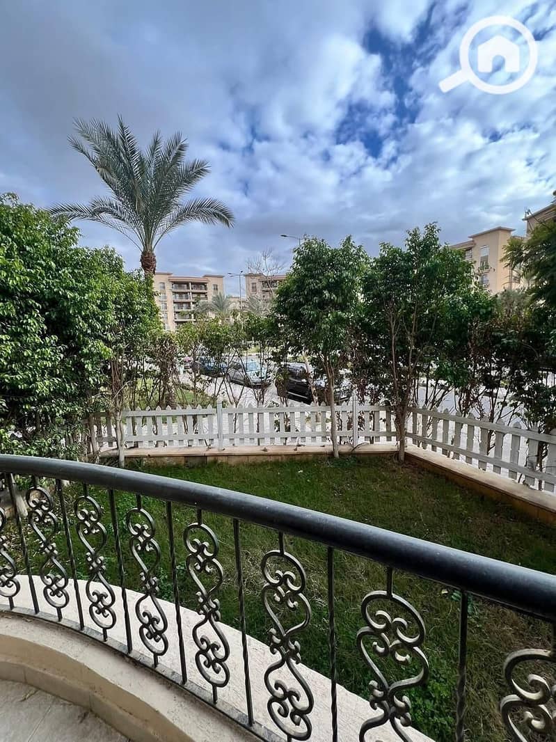 6 32e541b9-3996-47c3-a4c9-1a695372057c. jpeg