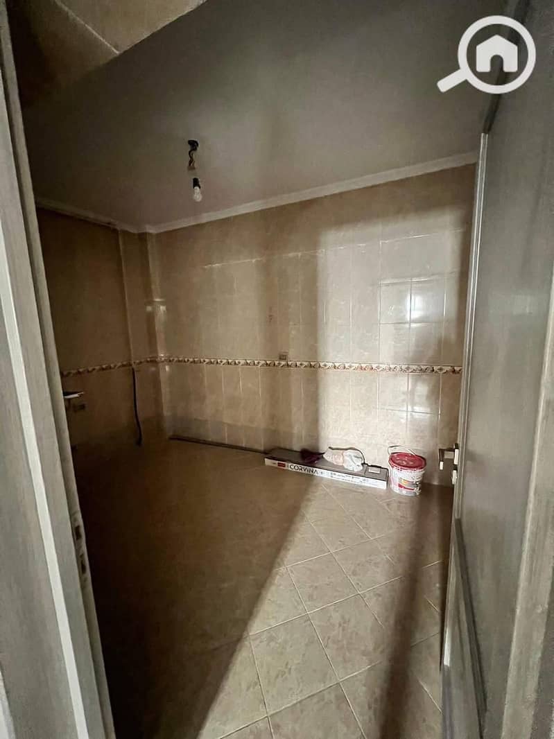 10 45586ee3-4fcb-438b-99c1-cfd5f125501f. jpeg