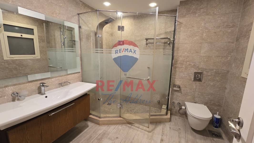 18 7461d634-dd35-417c-a053-887fc69021cf. jpg