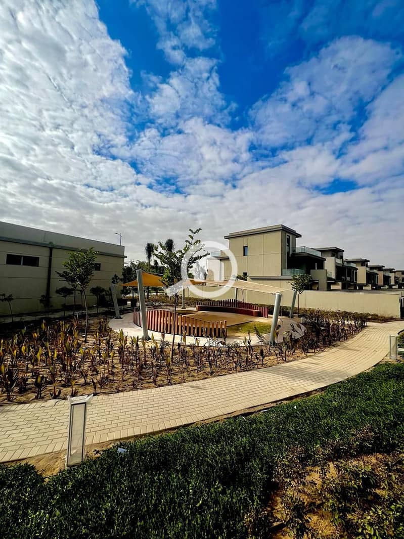 6 c59480b6-f4dd-4c89-b195-d36c3fb57f0f. JPG