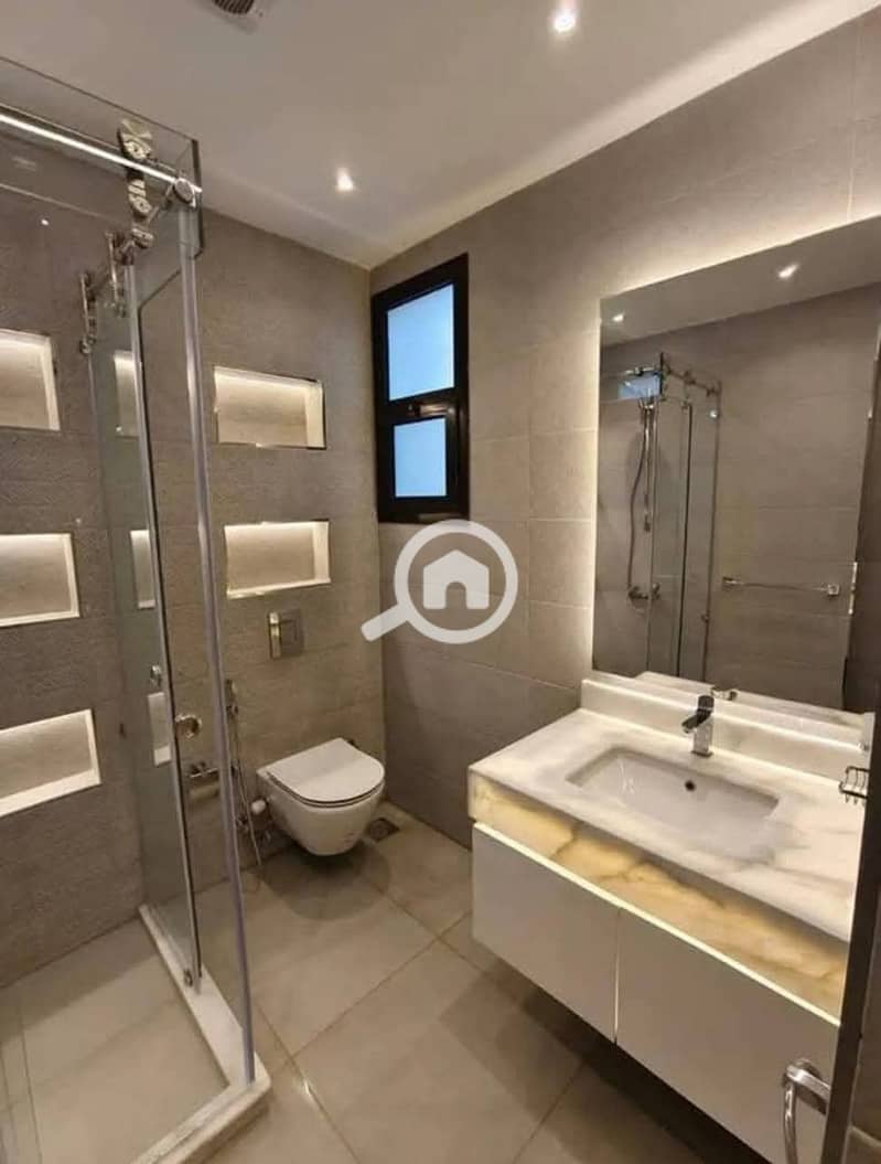 8 FB_IMG_1750716653215. jpg