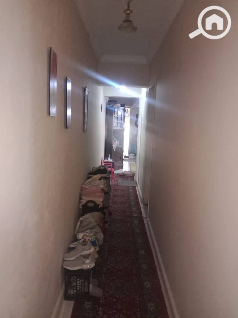 4 bb9cc273-4296-4f71-a962-81ee6a389243. jpg