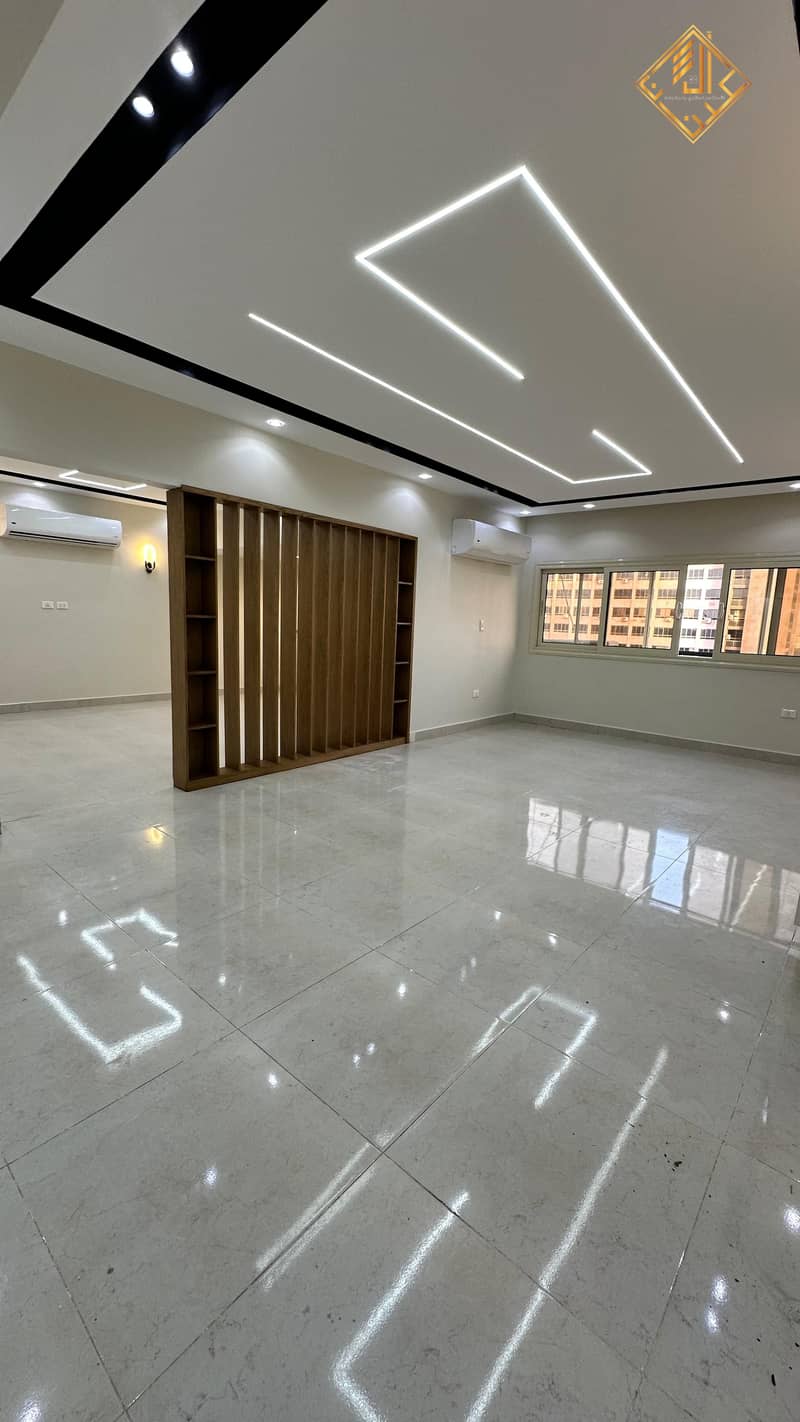 5 WhatsApp Image 2025-12-07 at 16.57. 52 (1). jpeg