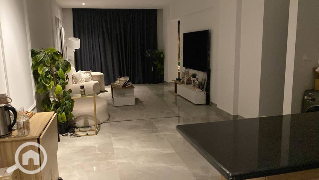 4 WhatsApp Image 2026-01-15 at 16.14. 15. jpeg