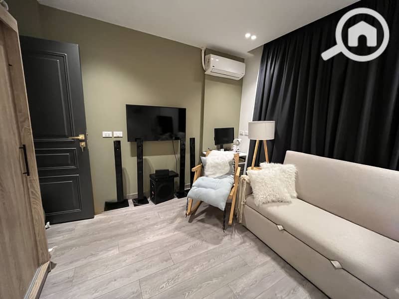 7 WhatsApp Image 2026-01-15 at 16.14. 15 (1). jpeg