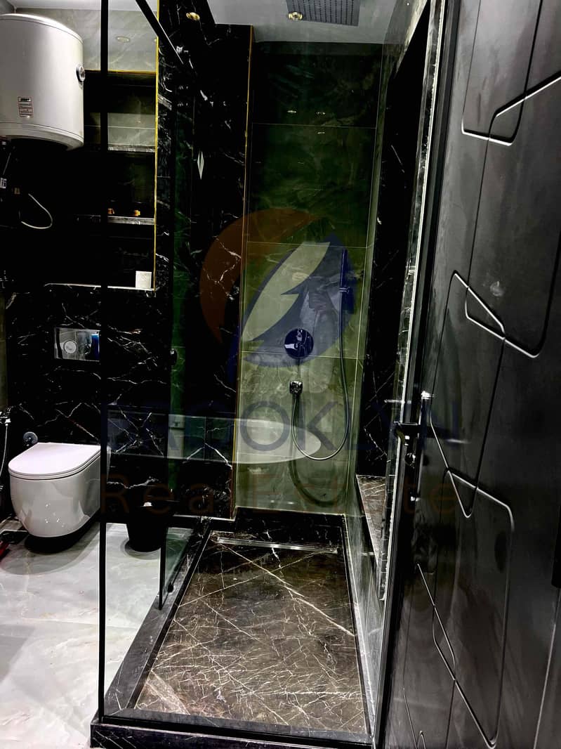 6 30c81849-4b23-4785-896c-f77c7e674ef0. jpg