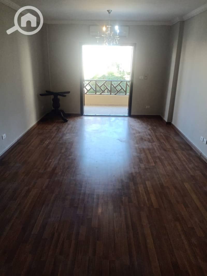 2 d739318f-3add-48d3-9d55-9e131fc3fea6. jpeg