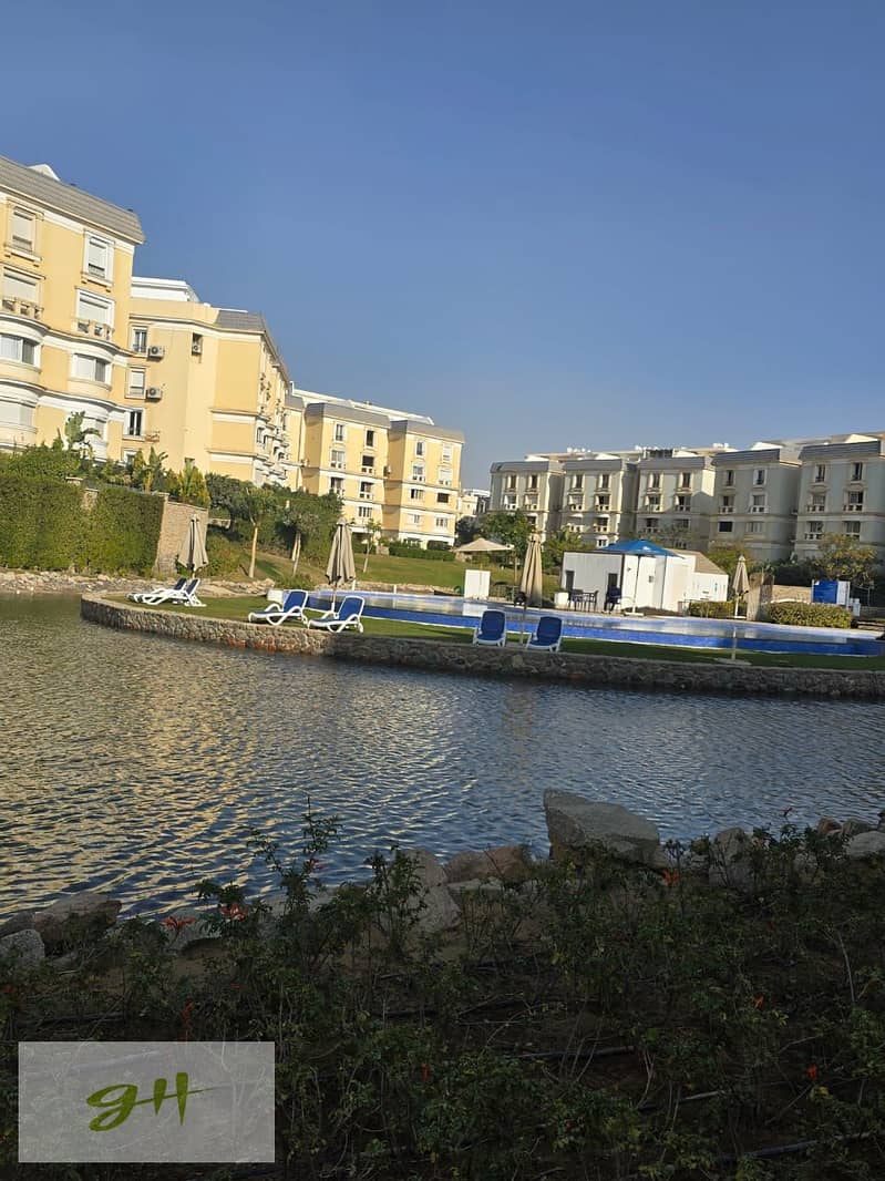 8 7acdd531-5dd0-423d-95b1-cd651762ba14. jpg