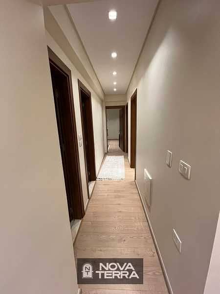 2 4Lf8V1BgfLpj8xbr3DXp8YGkPGVe4eiy7TQNuGm1. jpg