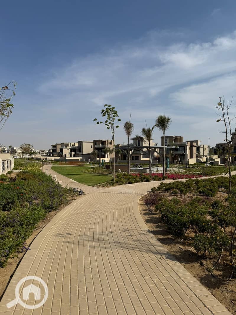 5 ab0dc5ae-38ae-4338-b93b-322d88e51324. jpeg