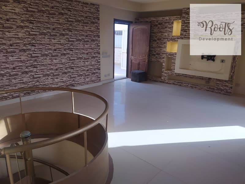 4 WhatsApp Image 2025-08-18 at 18.31. 54 (1). jpeg