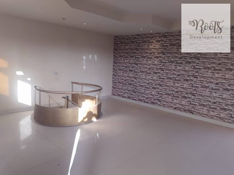 5 WhatsApp Image 2025-08-18 at 18.31. 53 (1). jpeg