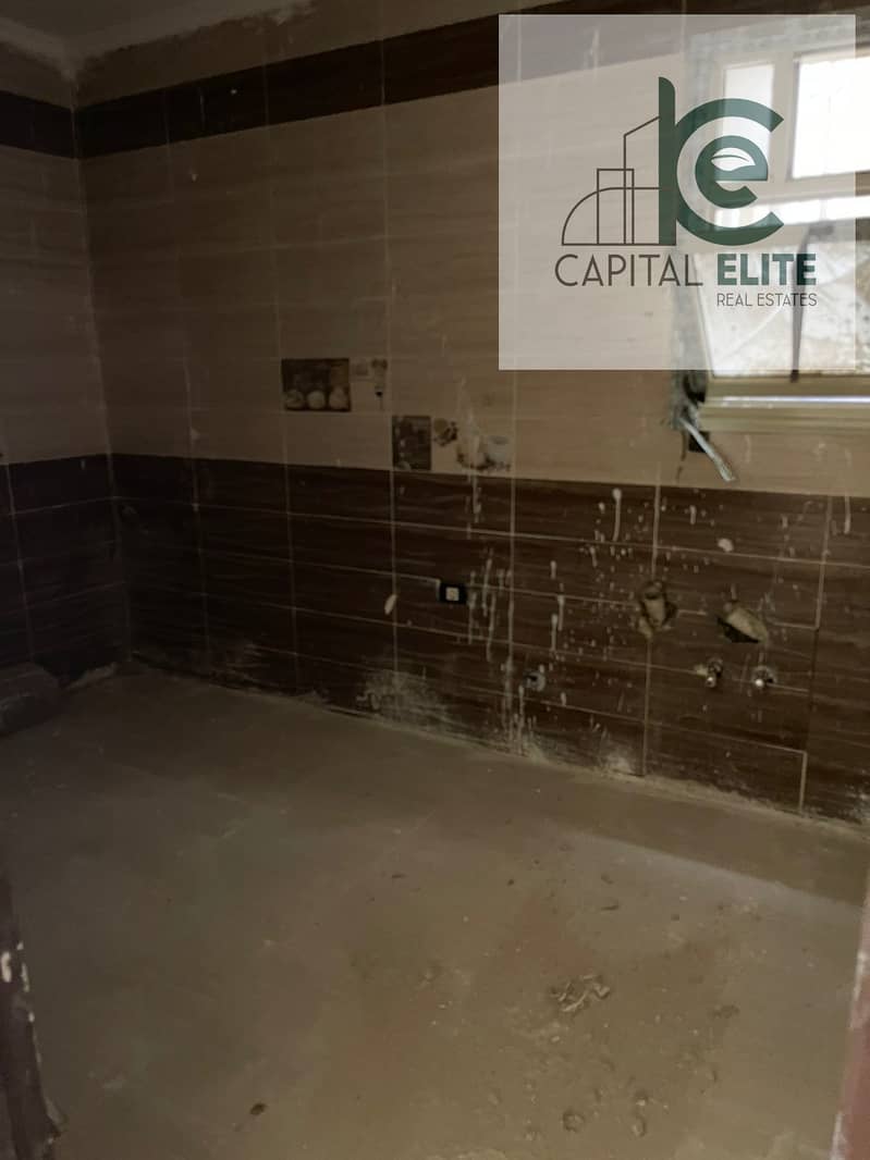 11 89093eda-1c5a-4323-95f3-89ffec9e05ff. jpg